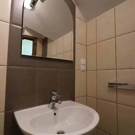 Dolina Czerwienia דירה *